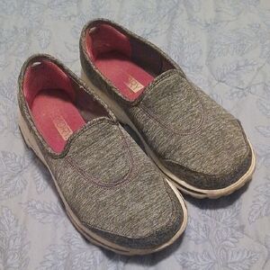 Skechers Go-Walk Memory Foam Gray Slip-On Sneakers w Pink Interior Size 7 1/2